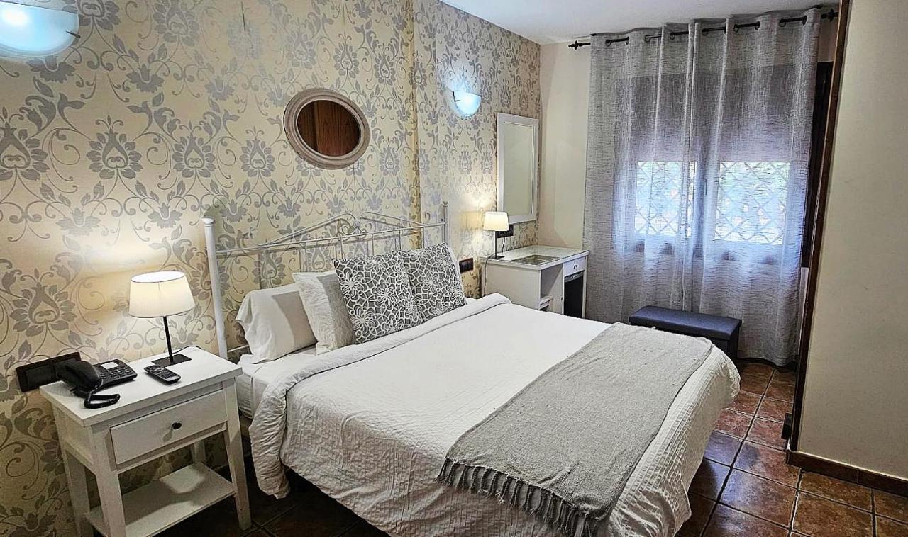Hotel Medina De Toledo Luaran gambar