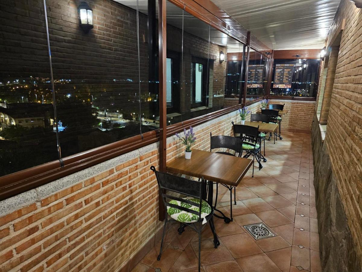 Hotel Medina De Toledo Luaran gambar