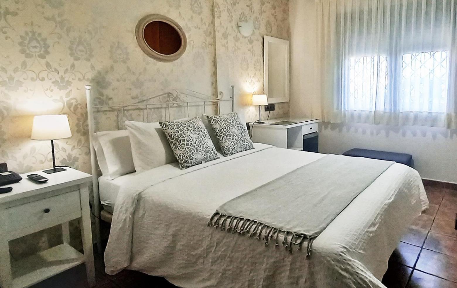 Hotel Medina De Toledo Luaran gambar
